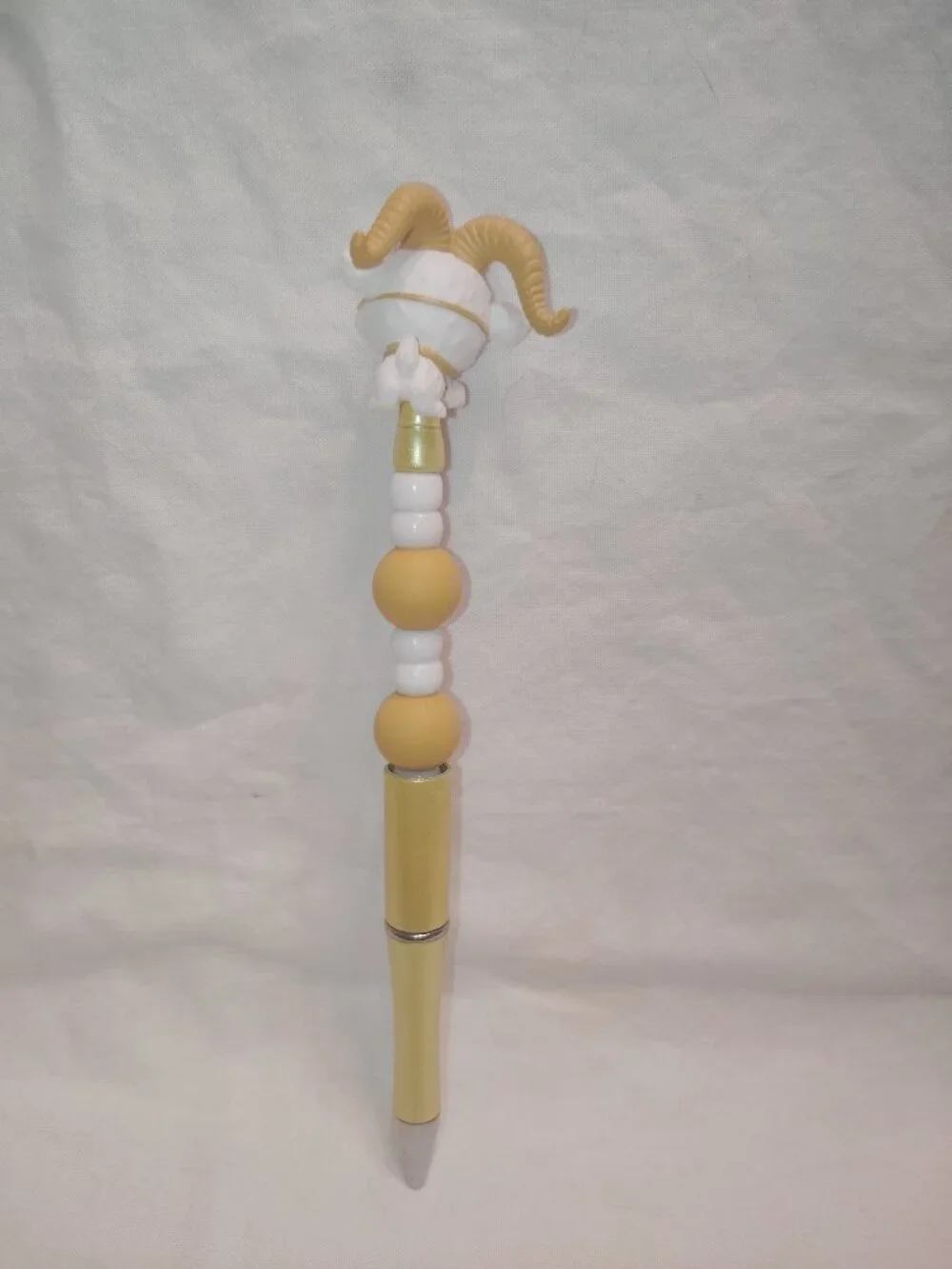 Disney Doorable- Toothgrinder- Handmade Beaded Pen